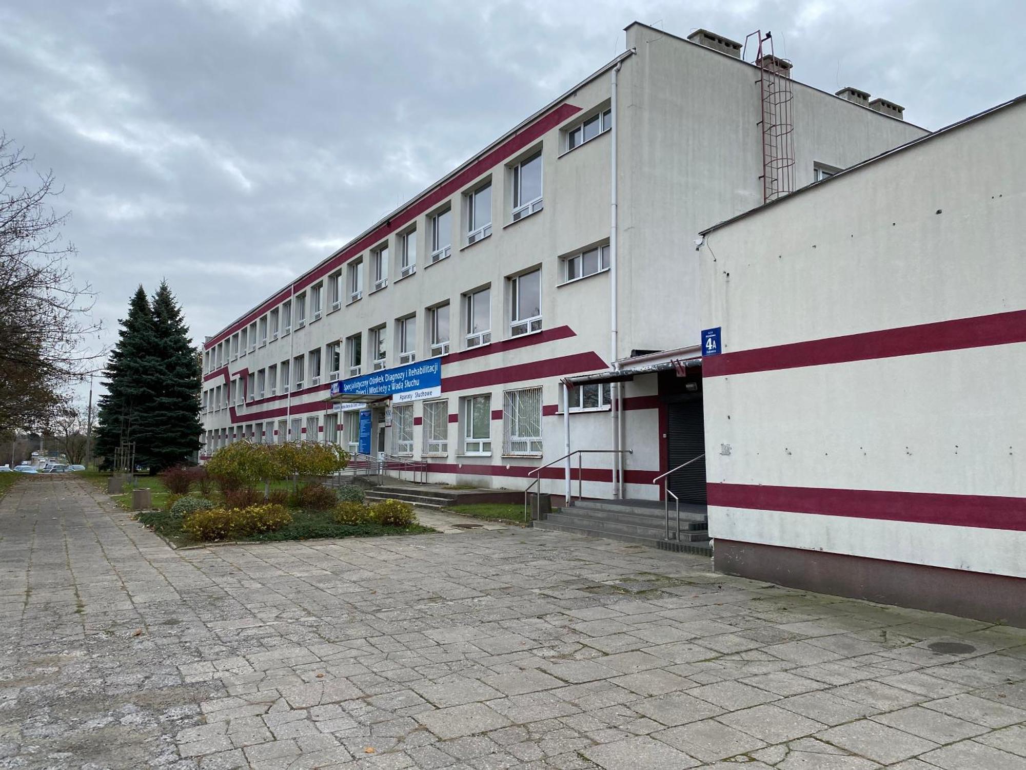 Starbal Hostel Радом Екстериор снимка